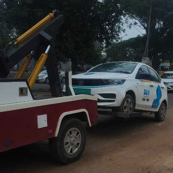Commercial Vehicle Towing
